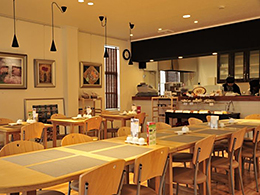 ギャラリーカフェ　パントエ